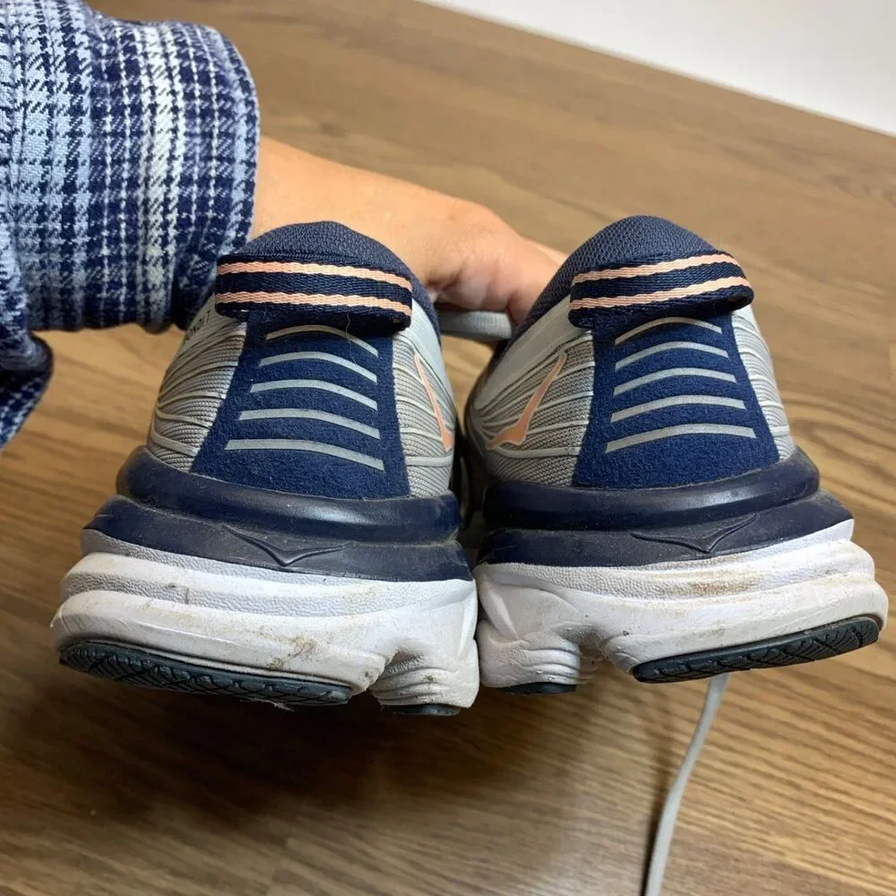 Hoka One One hoka one